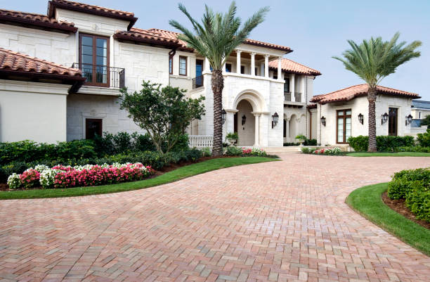 Best Driveway Paving Contractor  in Falling Water, TN